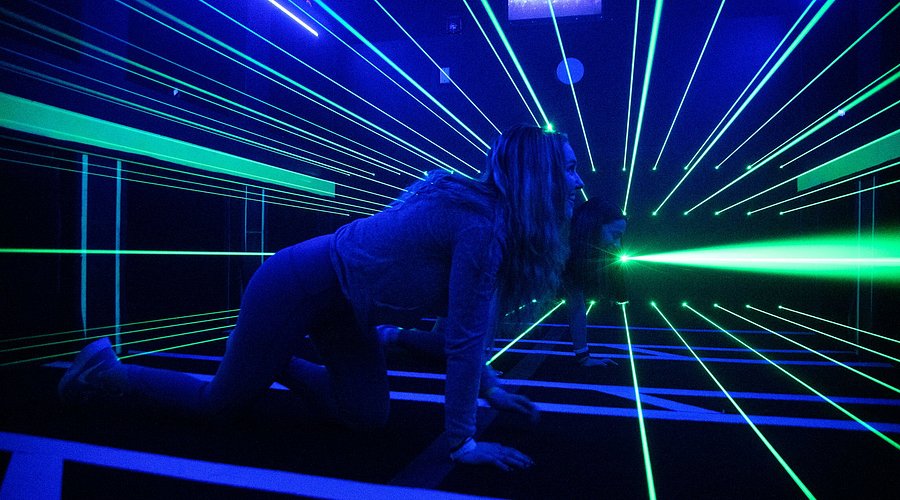 Virtual Reality Amusement Installations 2025: Budget Planning, Hidden Fees & Profit-Centric Setup Guide